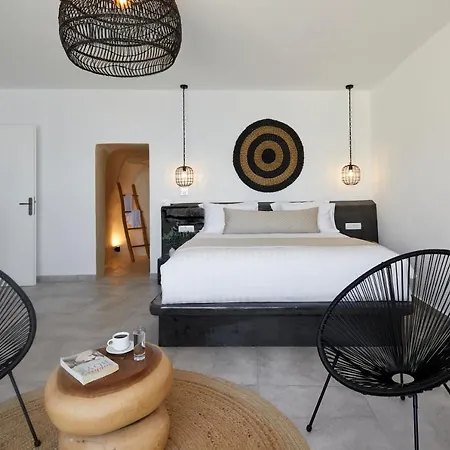 Thermes Luxury And (adults Only) Villa Megalochori (Santorini)